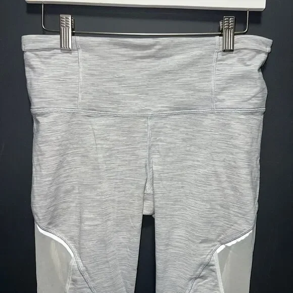 Lululemon Run With The Sun Crop Womens Leggings 8 Gray White Stripe Mesh - Picture 2 of 9